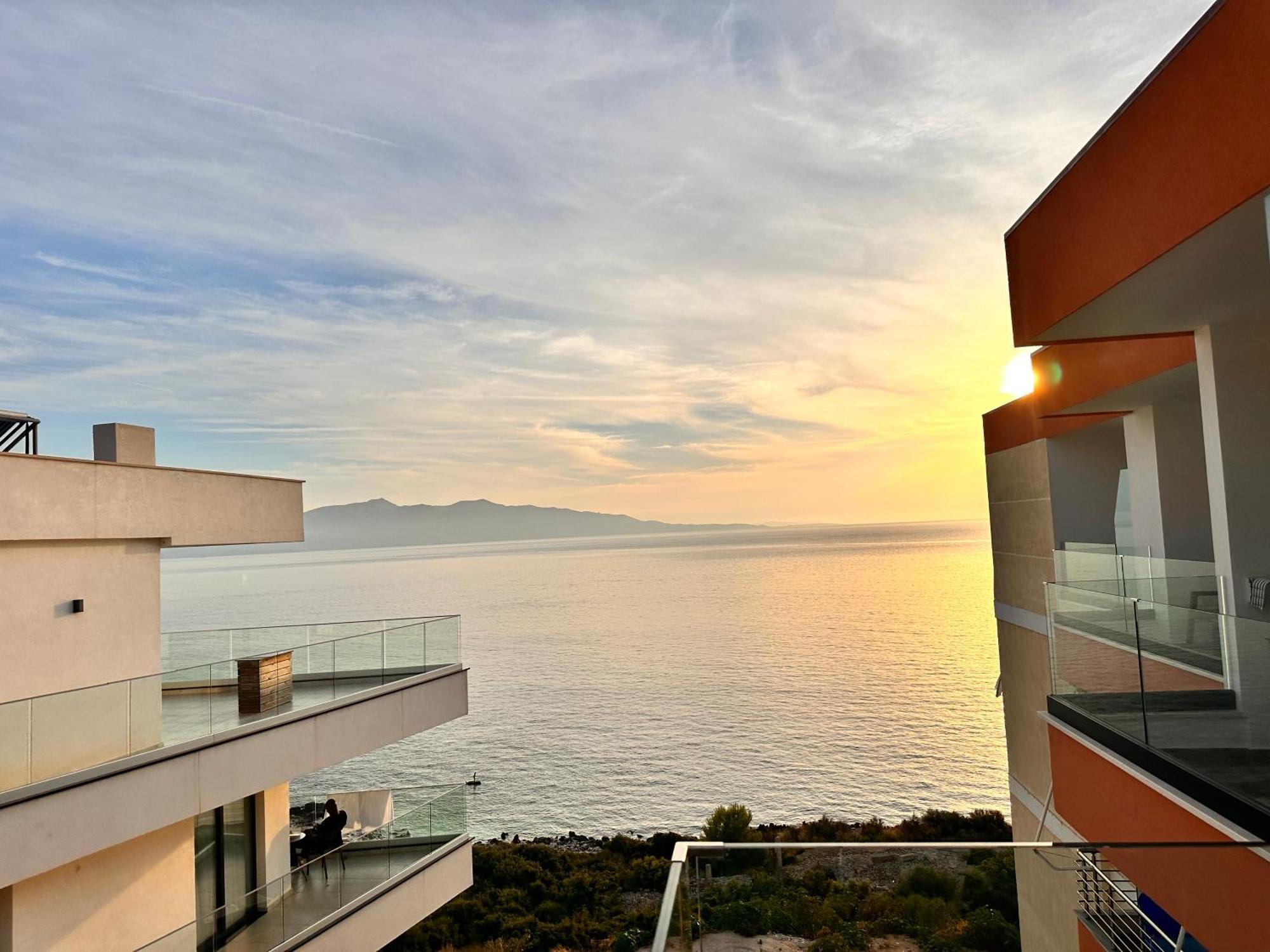 Lookout Apartments Sarande Ngoại thất bức ảnh